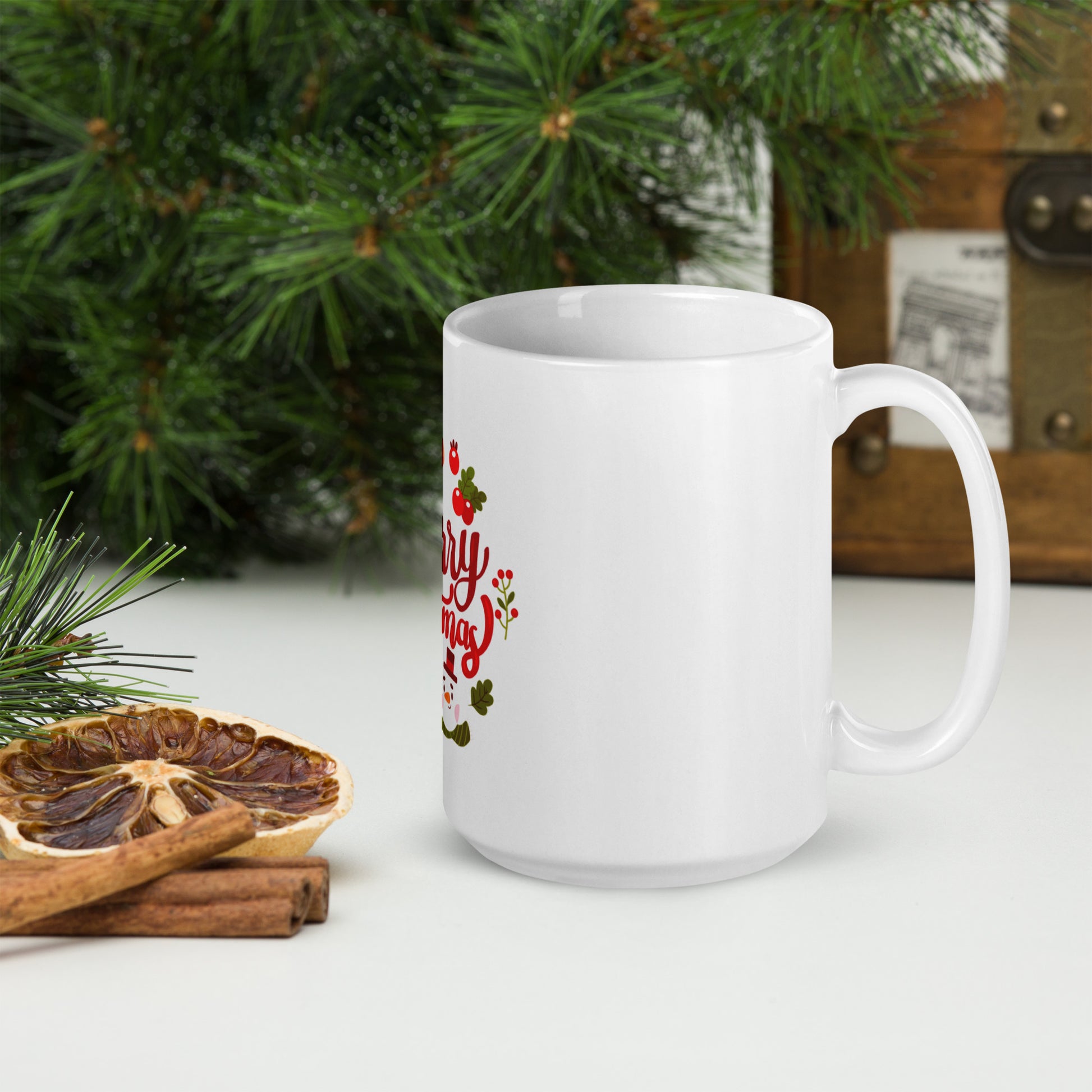 Merry Christmas Glossy Mug - Festive Drinkware for Seasonal Cheer